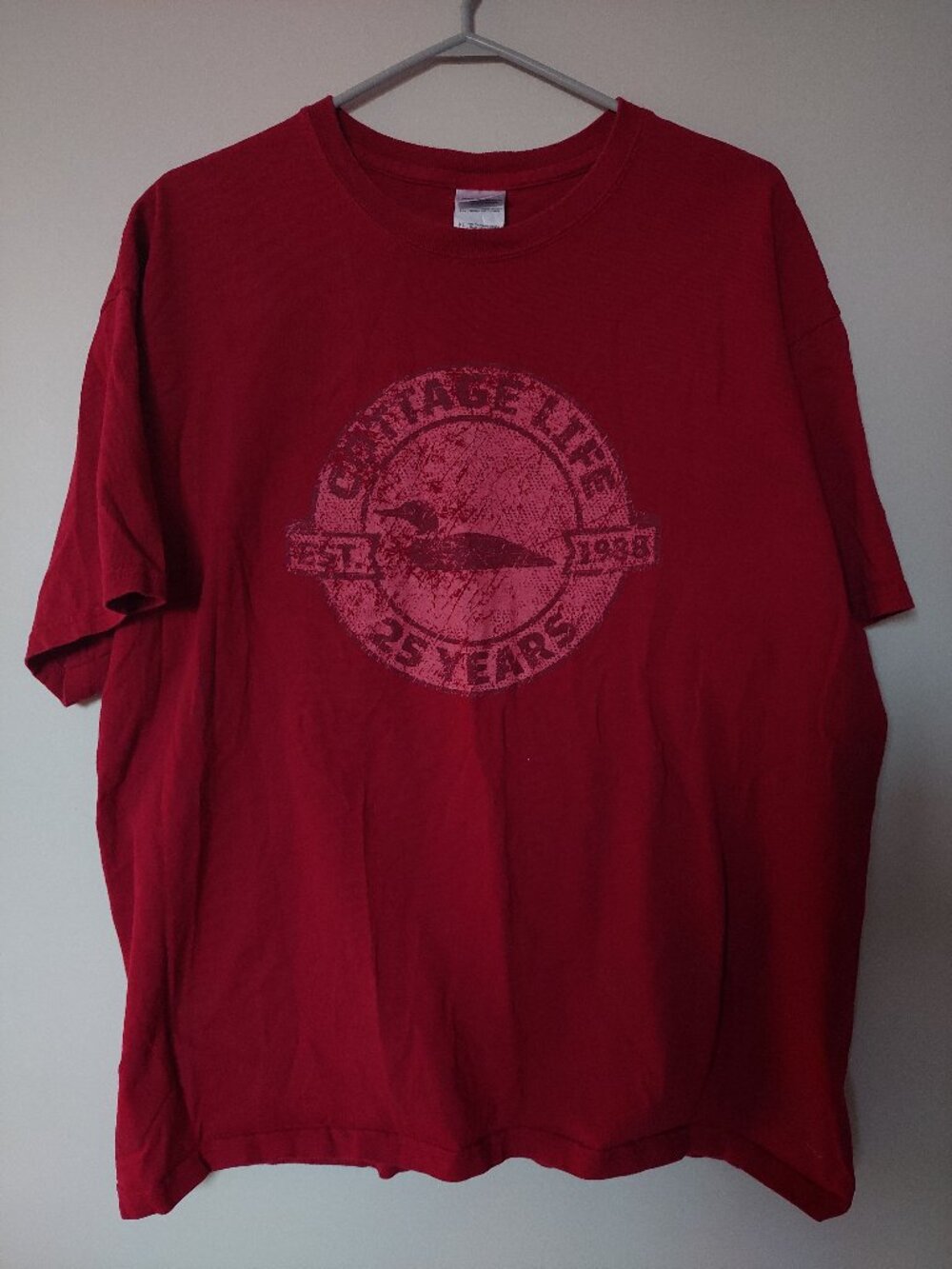 Gildan Men's XL T-shirt Vintage-style 25th Anniversary "Cottage Life" Cotton